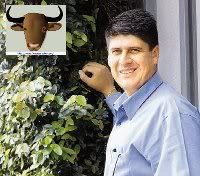 Carlos Alvarez Carlos Alvarez