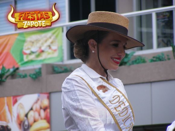 Claudia Romero en el tope de San José 2014. Claudia Romero