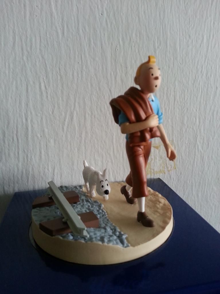 20130313_TintinFigurine_zps32431329.jpg