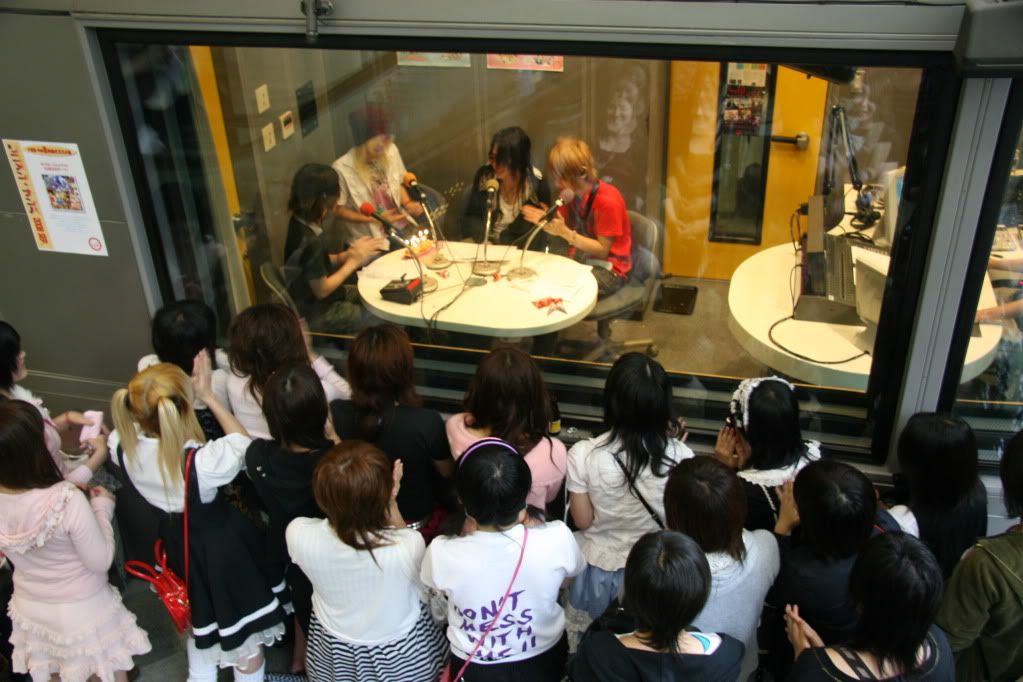 radiohaastattelu.jpg Antic Cafe picture by mimizyan
