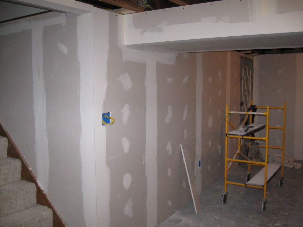 Basementremodel007.jpg