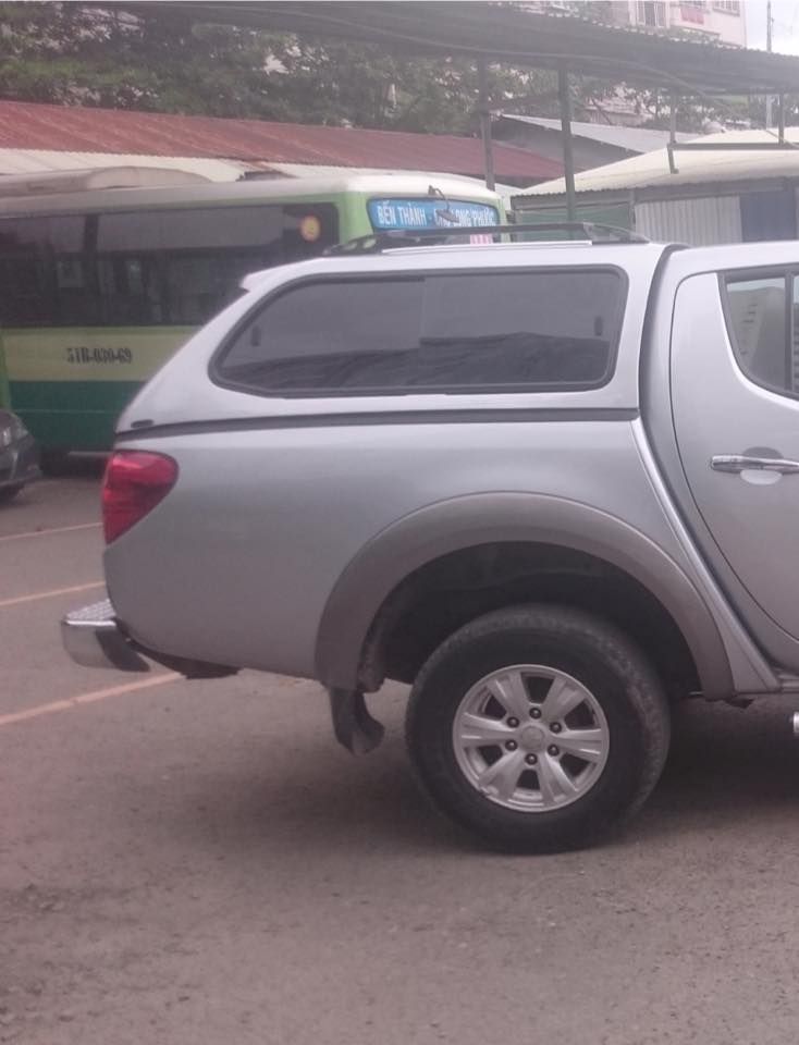 Nắp thùng cao bán tải