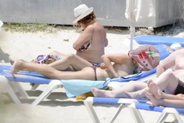Leire-Paj-n-en-la-playa--Gtres-_095935.jpg